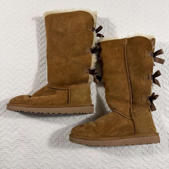 UGG Australia Bailey Tall II‎ Boots Women's Size 8 Chestnut Suede Bow Back